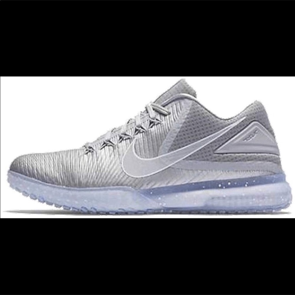 Nike men’s air zoom Trout 3 turf baseball sz 8.5